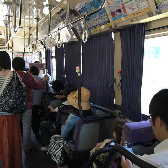 バスフッテージを撮りたく。今から金沢駅を目指します。そこでワンデイパスを買って3、4箇所スポット訪れて撮影します。